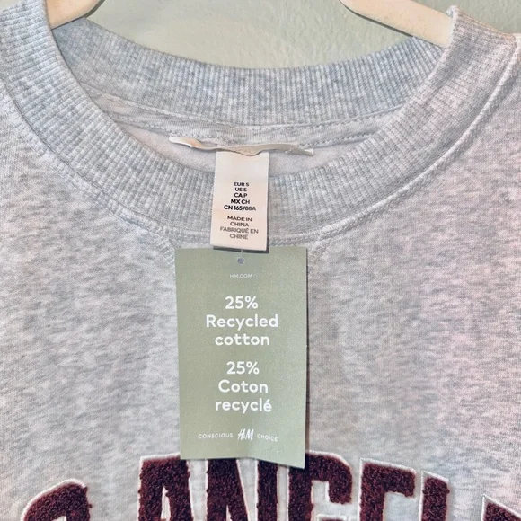 NWT H&M Los Angeles Sweatshirt Small - Picture 2 of 4